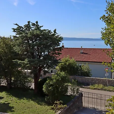 With Parking Space Klenovica, Novi Vinodolski - 20174 * Klenovica